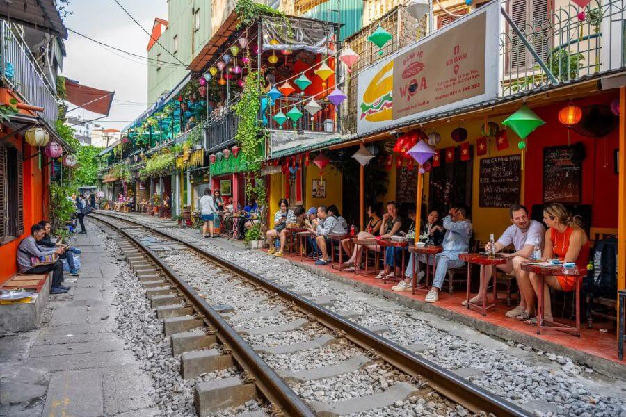 Hanoi Travel Guide for First-Time Visitors - What to Know Before You Go