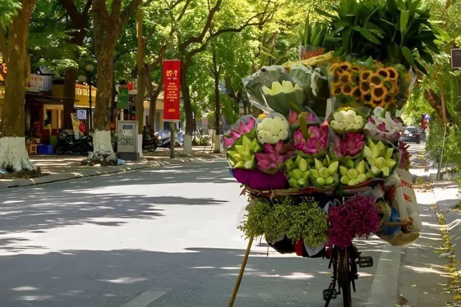 Hanoi in Autumn - The Season Many Travelers Fall in Love With