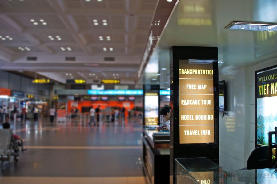 Terminal Guide at Hanoi Airport