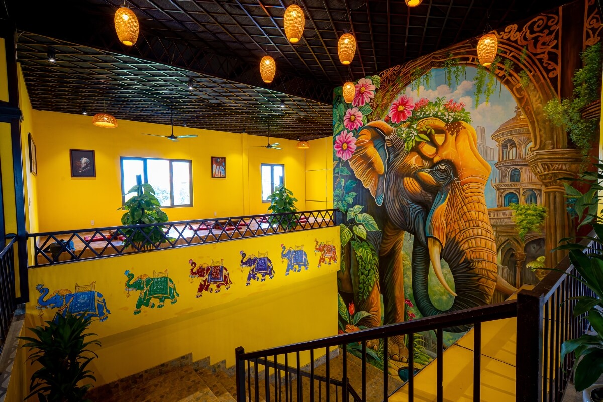 The atmosphere of The One Indian Halong Restaurant