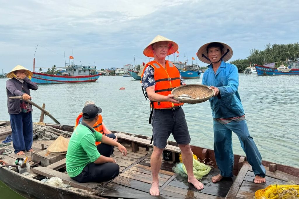 Top 7+ Vietnam Travel Experiences Every Visitor Should Include on Their Bucket List